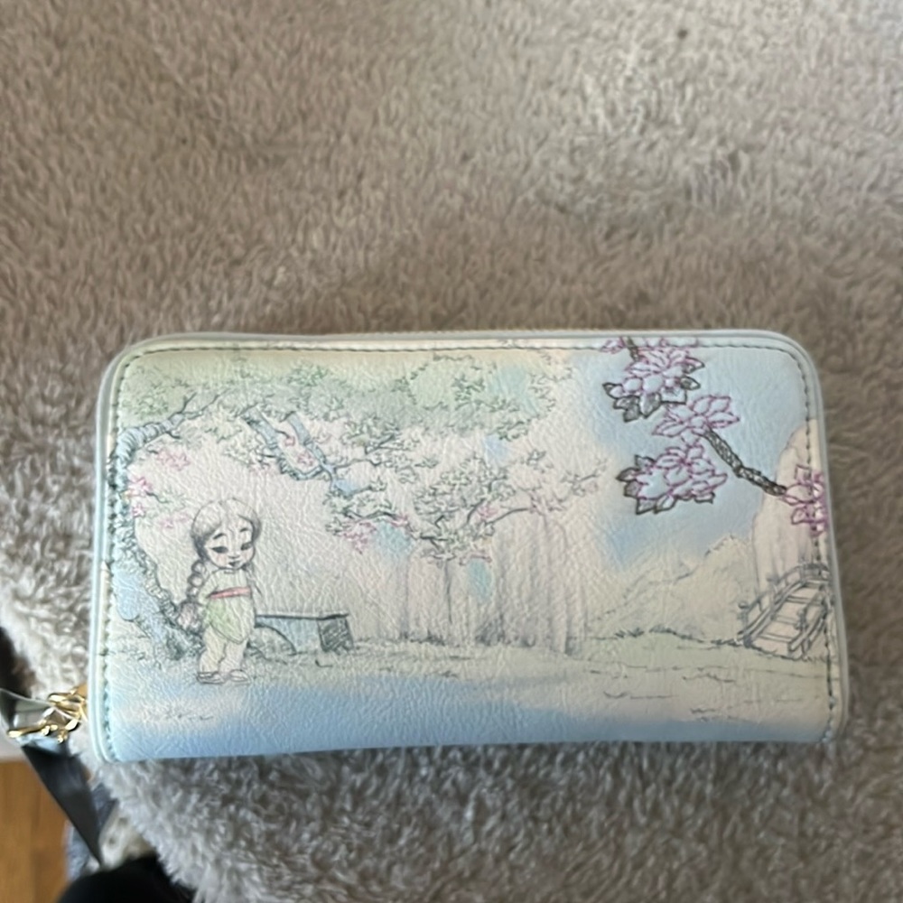Disney mulan animation clutch NWT